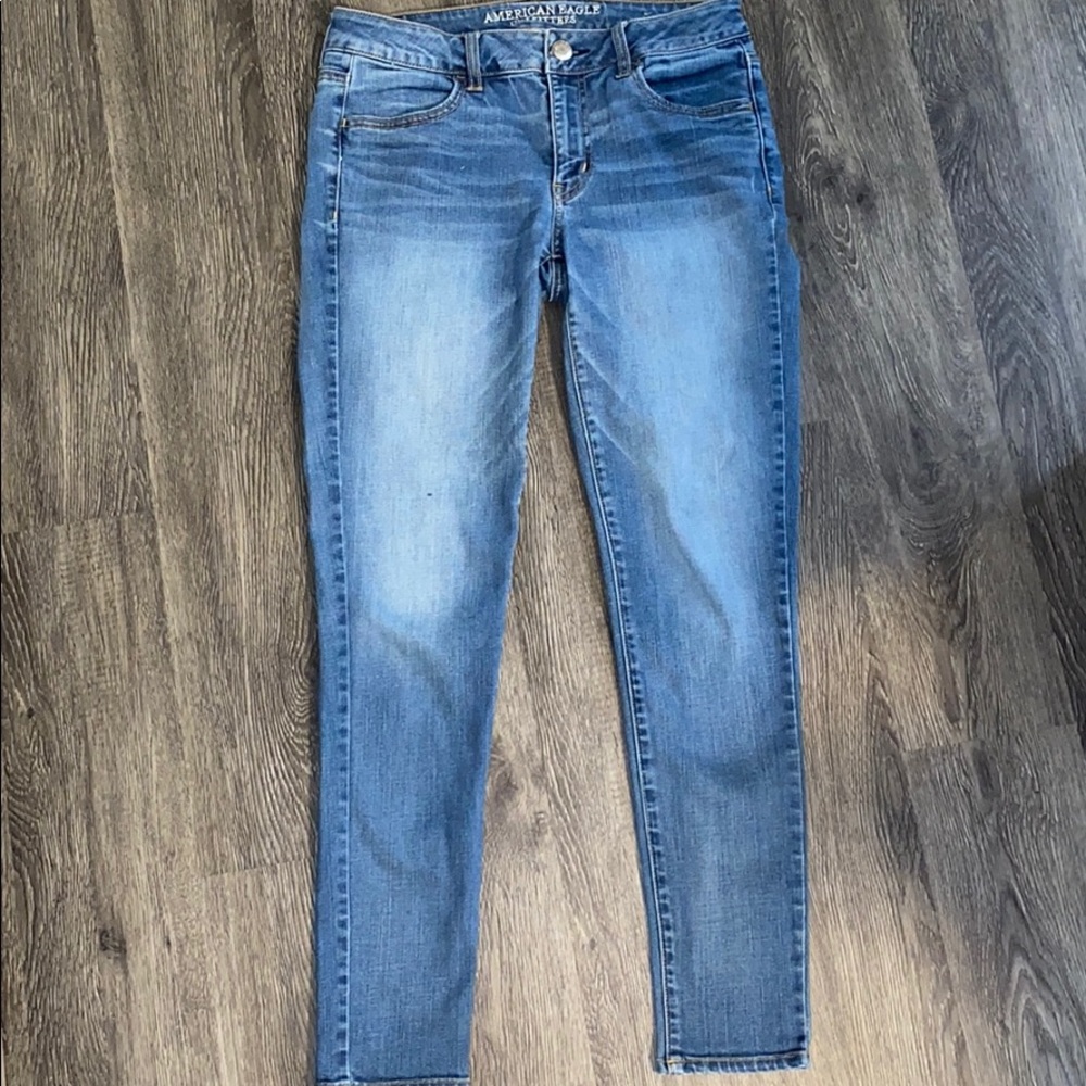 American Eagle super stretch skinny jeans Size 8